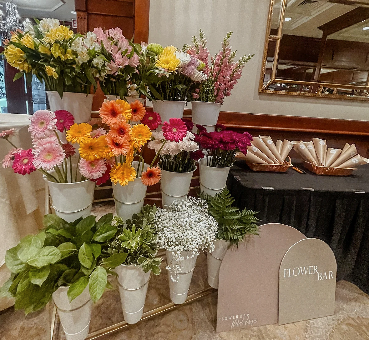 Flower Bar Event Gold Package - forever roses store 